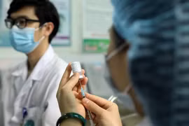 17日上午越南无新增新冠肺炎确诊病例 新冠疫苗接种人数近20700人