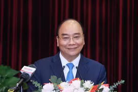 国家主席阮春福：希望广南省和岘港市成为中部地区经济增长的动力