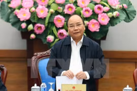 阮春福总理在会议上发表讲话。（图片来源：越通社） 