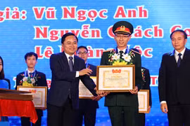 2016年第九次全国青年创新表彰会（图片来源：tuoitre.vn）