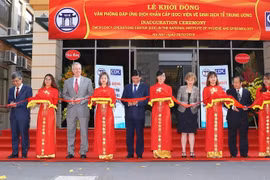 EOC办公室启动仪式场景（图片来源：《大团结报》）