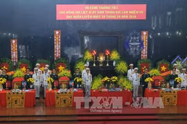 EC130T2号失事直升机飞行员丧礼现场（图片来源：越通社）