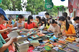 ​附图（图片来源：因特网）