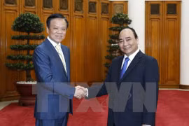 越南政府总理阮春福​与中国贵州省委书记陈敏尔