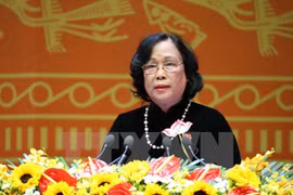越南劳动荣军与社会部部长范氏海传。
