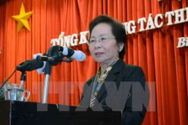 450名代表（占91.09%）投赞成票，同意免去阮氏缘的国家副主席职务
