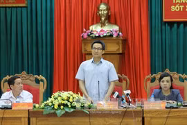 武德担在会上致辞。