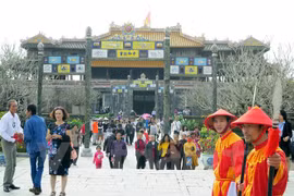 春节期间顺化古都遗迹保护中心向本地居民和国内游客免费开放