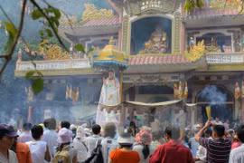 黑婆山旅游区越南具有吸引力的旅游目的地