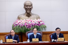 越南政府总理阮晋勇主持召开3月份政府例行会议（图片来源：越通社）