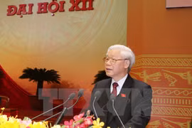 阮富仲总书记在大会上至闭幕词。