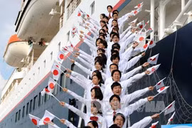 东南亚与日本青年船的日本青年代表（图片来源：越通社）