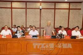 阮富仲在会上发表总结性讲话（图片来源：越通社）