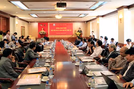 颁奖场景（图片来源：河内国家大学下属外语大学官方网站）