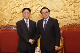 越共中央委员、中央对外部部长黄平君亲切会见福建省委常委、福建省人民政府常务副省长张志南（图片来源：越通社）
