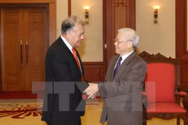 越共中央总书记会见墨西哥劳动党全国协调员安纳亚