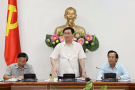 王廷慧副总理在会议上致辞。