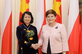 国家副主席邓氏玉盛会见波兰总理贝娅塔·席多（图片来源：越通社）