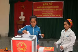 选民陆续投票（图片来源：越通社）