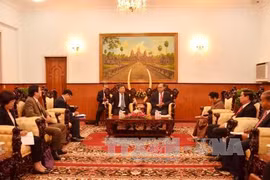 双方会见场景（图片来源：越通社）