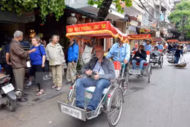 河内市加强检查力度 防止旅游领域的违法行为。