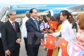 越南国家主席陈大光与夫人对古巴共和国进行正式访问