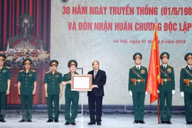 “Viettel必须走在第四次工业革命的前列”