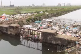 北江省加强对环境污染危害的控制