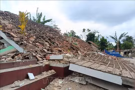 印度尼西亚发生6.8级地震