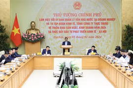 政府总理范明政主持19个国家集团和总公司发展投资促进会议