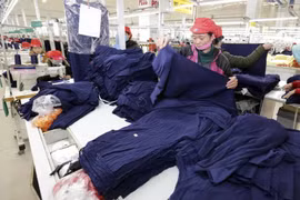 东盟与中国和中国香港签署纺织品服装合作备忘录