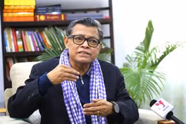 柬埔寨历史学家高度评价越南志愿军的支持