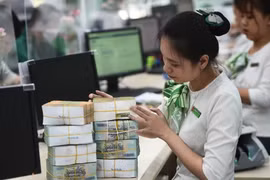 1月11日上午越南各商业银行美元卖出价下降