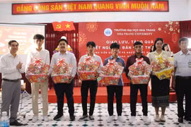 国际学生喜迎新春，乐享越南传统年味
