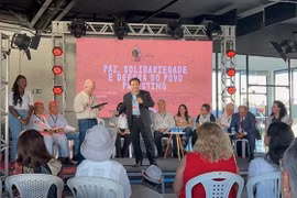 越南出席巴西共产党红色节