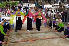 泰族传统民歌小调“克泰” 