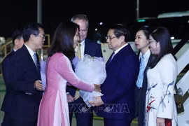 越南政府总理范明政抵达墨尔本 开始出席东盟—澳大利亚特别峰会并对澳大利亚进行正式访问之行