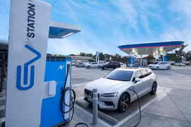 泰国鼓励商业部门使用电动汽车