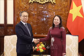 越南国家代主席会见前来拜别的日本驻越南大使