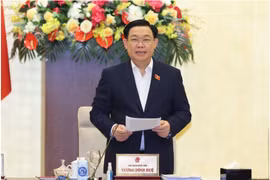 越南国会主席王廷惠签署土地法（修订案）