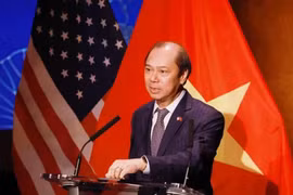 越南驻美国大使阮国勇在会上发表讲话。图自越通社