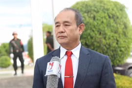 老挝川圹省省委副书记本宏·特塔尼在接受越通社驻老挝记者采访。图自越通社