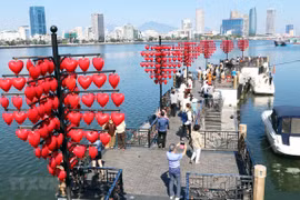 朝着可持续与和谐方向促进岘港市旅游业发展