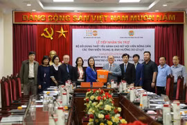 UNFPA 向越南提供5700多个紧急救助暖心包