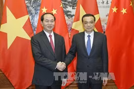 陈大光主席会见中国国务院总理李克强