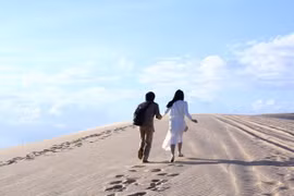 白沙丘——潘切市特色旅游景点