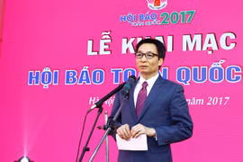 越南政府副总理武德儋在开幕式上发表讲话。（图片来源：越通社）