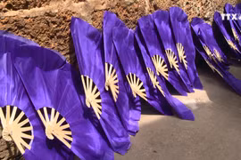 扇出凉风的昌山扇子制作工艺村