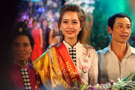 2019年奠边省羊蹄甲花小姐冠军出炉 傣族佳丽摘得桂冠