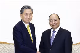 越南政府总理阮春福会见日本东亚研究院院长鸠山由纪夫